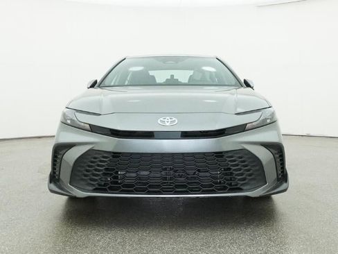 New 2026 Toyota Camry SE FWD image 31