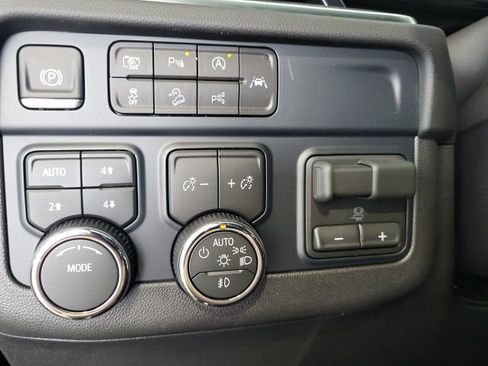 New 2026 Chevrolet Tahoe Premier AWD/4WD image 50
