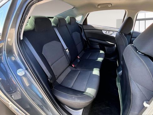 Used 2024 Kia Forte LXS w/ LXS Technology Package image 25