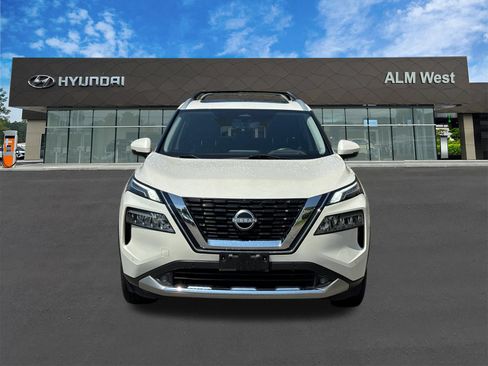 Used 2022 Nissan Rogue Platinum w/ Head-Up Display Package FWD image 2