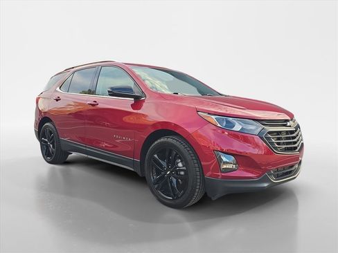 Used 2020 Chevrolet Equinox LT w/ Sport Edition image 7