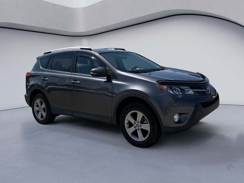 Used 2015 Toyota RAV4 XLE FWD image 7