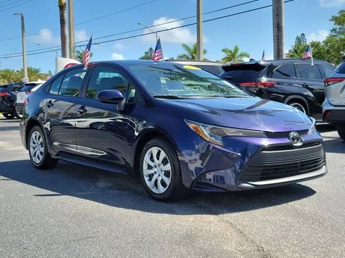 Used 2023 Toyota Corolla LE image 24