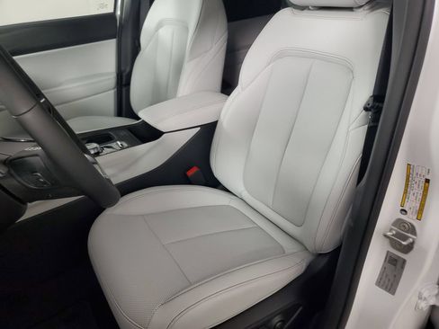 New 2026 Jeep Cherokee Limited AWD/4WD image 14