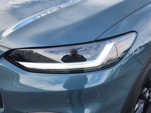 Used 2025 Honda HR-V Sport image 5