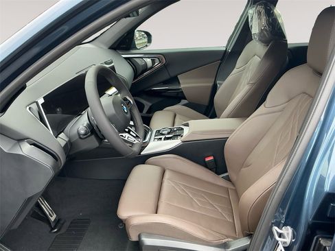 New 2026 BMW X3 xDrive30 w/ Premium Package image 9