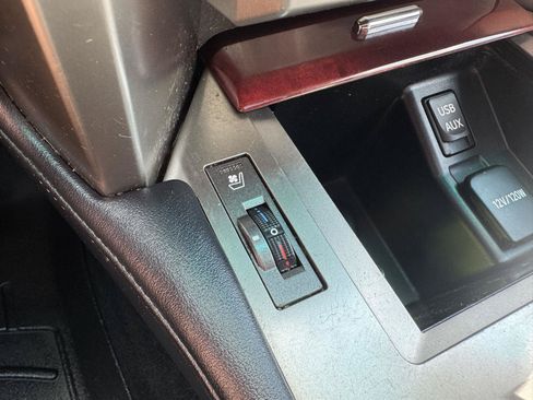 Used 2012 Lexus GX 460 Premium AWD/4WD image 22