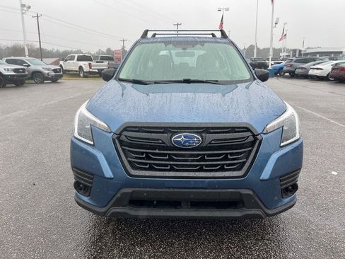 Used 2023 Subaru Forester image 2