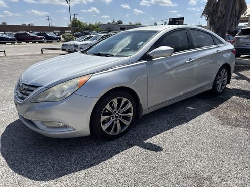 Used 2013 Hyundai Sonata SE FWD image 7
