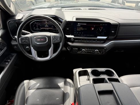 Used 2025 GMC Sierra 1500 SLT RWD image 15
