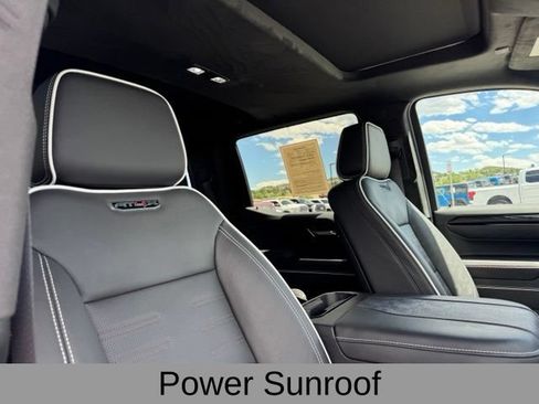 Used 2026 GMC Sierra 1500 AT4X w/ LPO, Black Badging Package AWD/4WD image 25