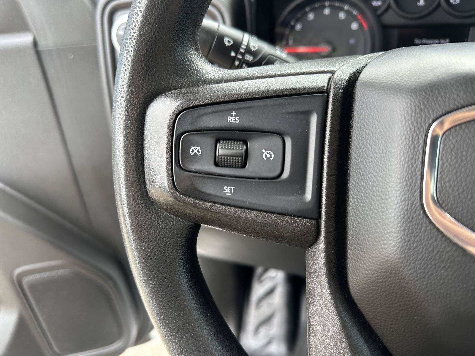 Used 2019 GMC Sierra 1500 4x4 Crew Cab w/ Convenience Package image 18
