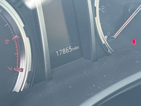 Used 2023 Toyota 4Runner TRD Off-Road Premium w/ Moonroof Package image 7