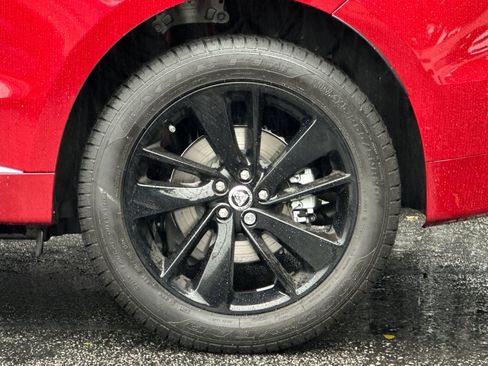 Used 2026 Jaguar F-PACE R-Dynamic S image 13