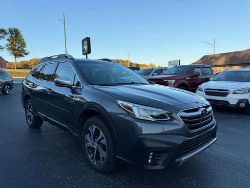 Used 2021 Subaru Outback Touring XT image 8