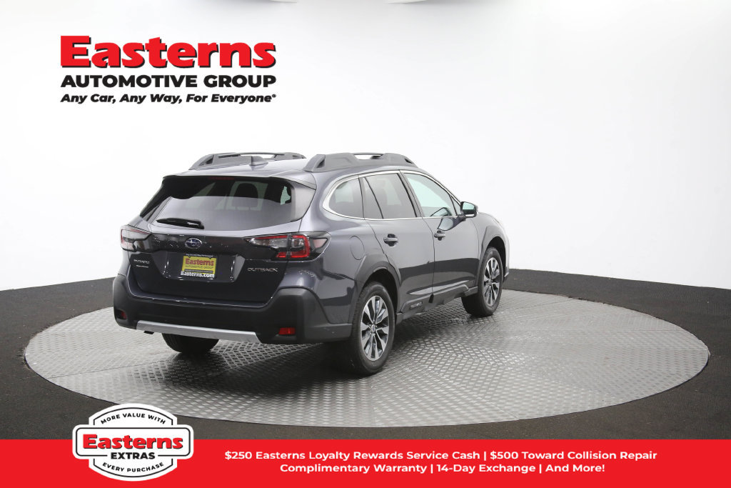 Used 2023 Subaru Outback Limited AWD/4WD image 43