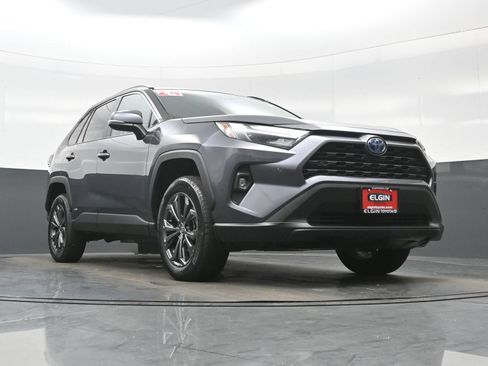 Used 2024 Toyota RAV4 XLE Premium w/ Weather Package AWD/4WD image 27