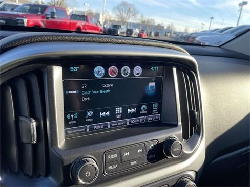 Used 2017 Chevrolet Colorado LT w/ LT Convenience Package image 18