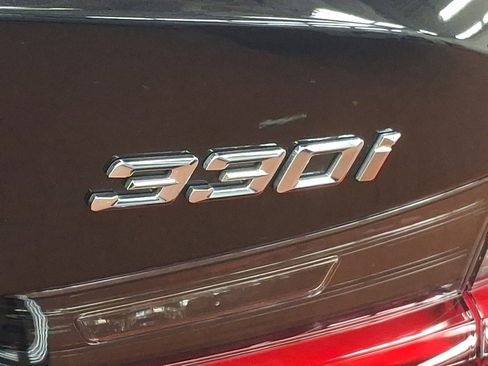 Used 2025 BMW 330i xDrive Sedan w/ Premium Package image 29