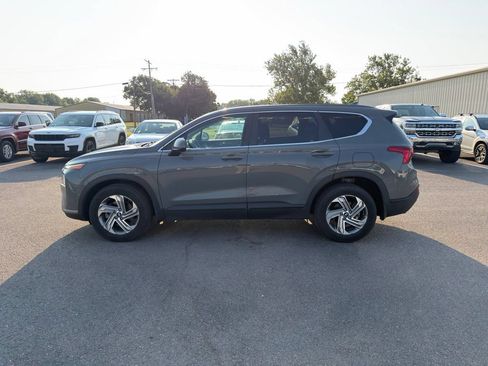 Used 2022 Hyundai Santa Fe SE FWD image 7