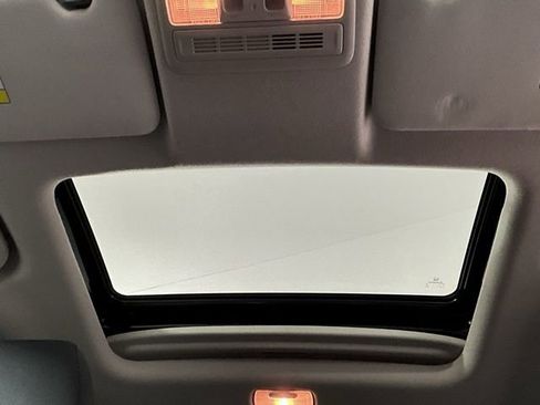 Used 2020 Honda Fit EX image 32