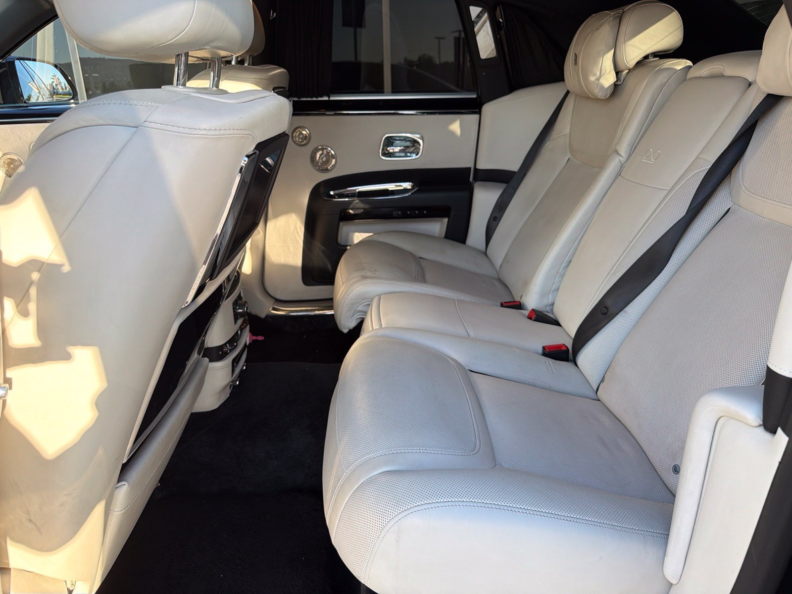 Used 2019 Rolls-Royce Ghost RWD image 8