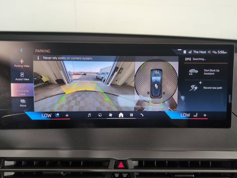 Used 2025 BMW iX xDrive50 w/ Premium Package image 24