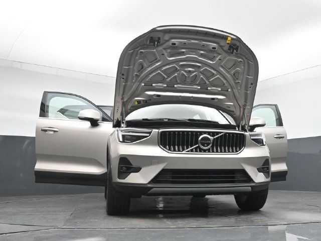 Used 2024 Volvo XC40 B5 Ultimate AWD/4WD image 50