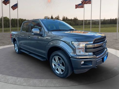 Used 2018 Ford F150 Lariat w/ Equipment Group 502A Luxury image 2
