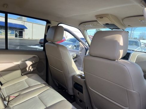 Used 2007 Mercury Mountaineer Base image 23