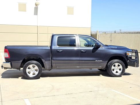 Used 2021 RAM 1500 Big Horn AWD/4WD image 4