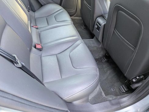 Used 2017 Volvo S60 T5 Dynamic image 15