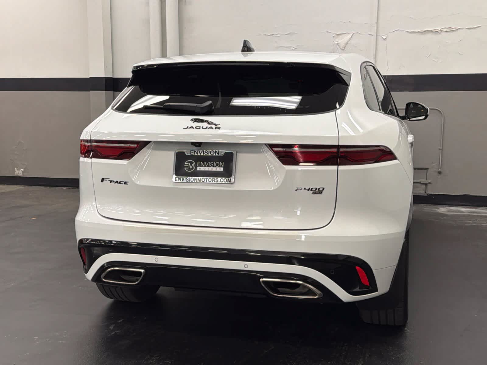 Used 2023 Jaguar F-PACE R-Dynamic S AWD/4WD image 12