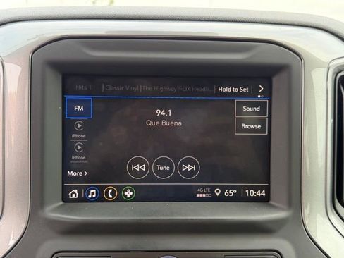 Used 2024 Chevrolet Silverado 1500 Custom image 16