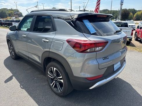 Certified 2024 Chevrolet TrailBlazer LT w/ LT Cold Weather Package image 4