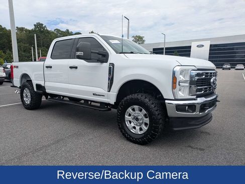 Used 2024 Ford F250 XLT w/ FX4 Off-Road Package AWD/4WD image 2