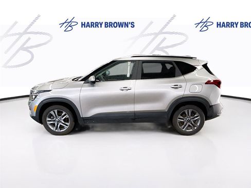 Used 2023 Kia Seltos S AWD/4WD image 8