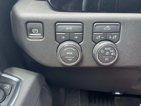 Used 2026 Chevrolet Silverado 1500 RST AWD/4WD image 25