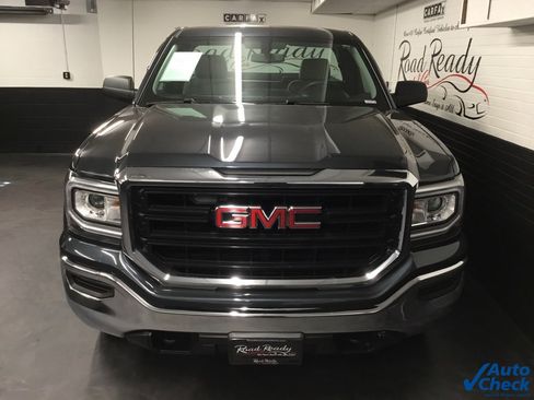 Used 2017 GMC Sierra 1500 4x4 Regular Cab w/ Sierra Convenience Package image 4