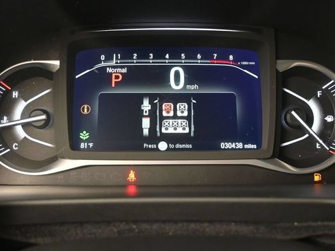 Used 2023 Honda Passport EX-L image 11