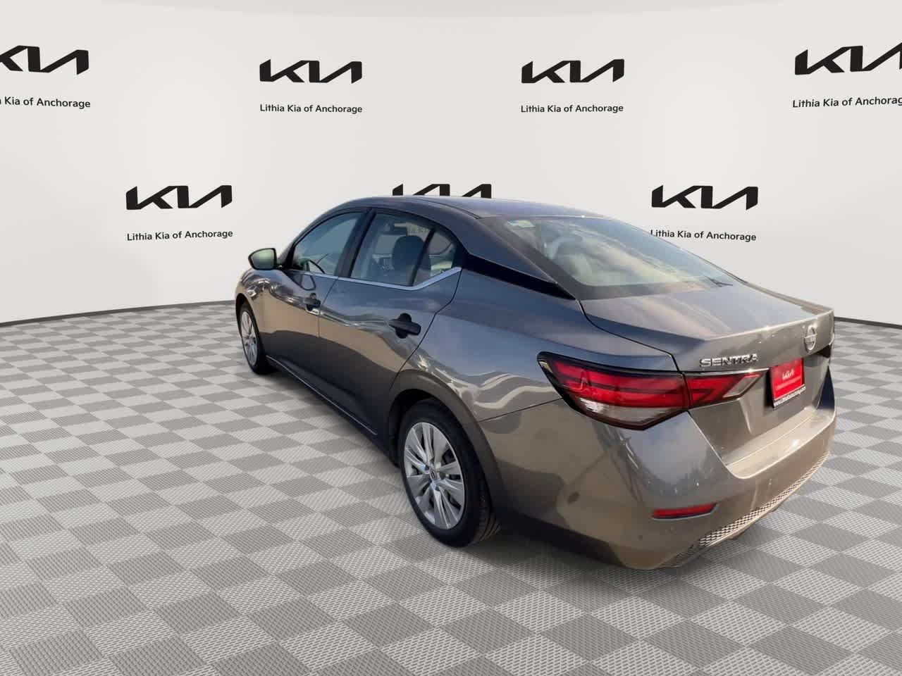 Used 2024 Nissan Sentra S FWD image 6
