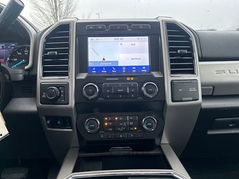 Used 2020 Ford F350 Lariat image 25