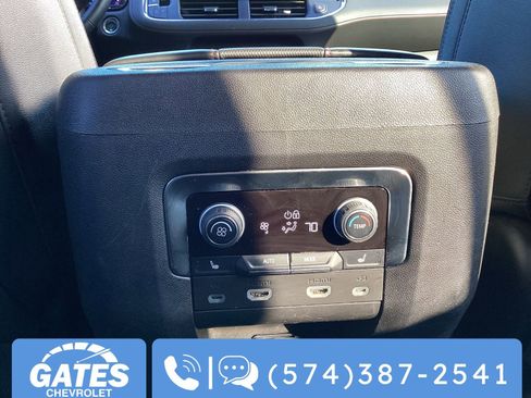 Used 2024 Chevrolet Suburban RST w/ Luxury Package image 26