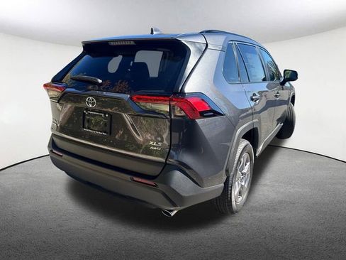New 2025 Toyota RAV4 XLE image 12