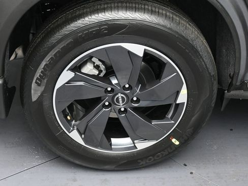 New 2026 Nissan Rogue SV w/ Cold Weather Package image 5