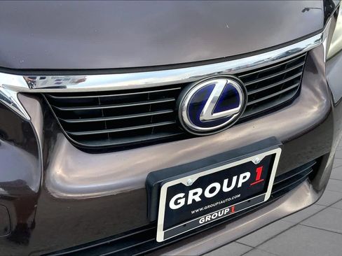 Used 2012 Lexus CT 200h Premium w/ Premium Audio Pkg FWD image 25
