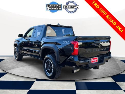 Used 2024 Toyota Tacoma TRD Off-Road image 5