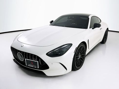 Used 2024 Mercedes-Benz AMG GT 55 image 3