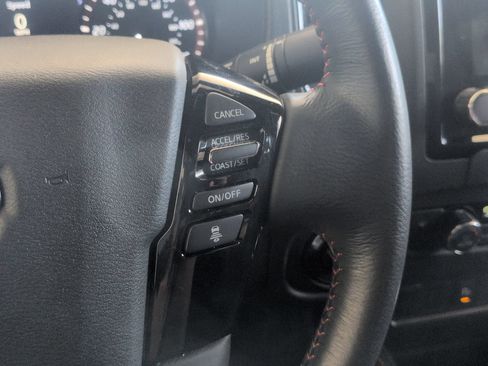 Used 2023 Nissan Frontier PRO-4X w/ Technology Package AWD/4WD image 19