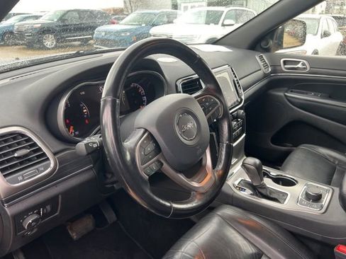 Used 2020 Jeep Grand Cherokee Limited image 12